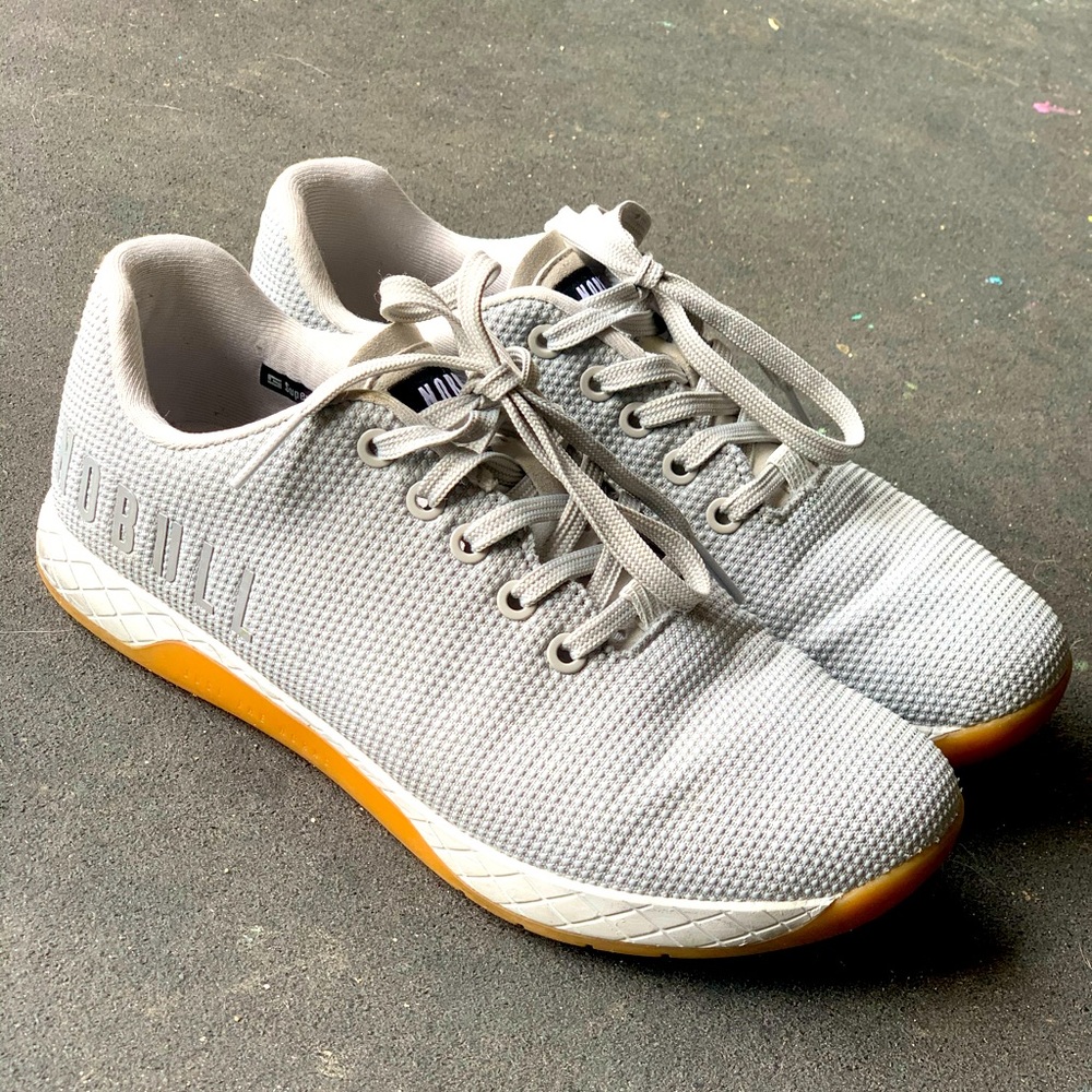 NOBULL trainers sz 9.5 woman’s